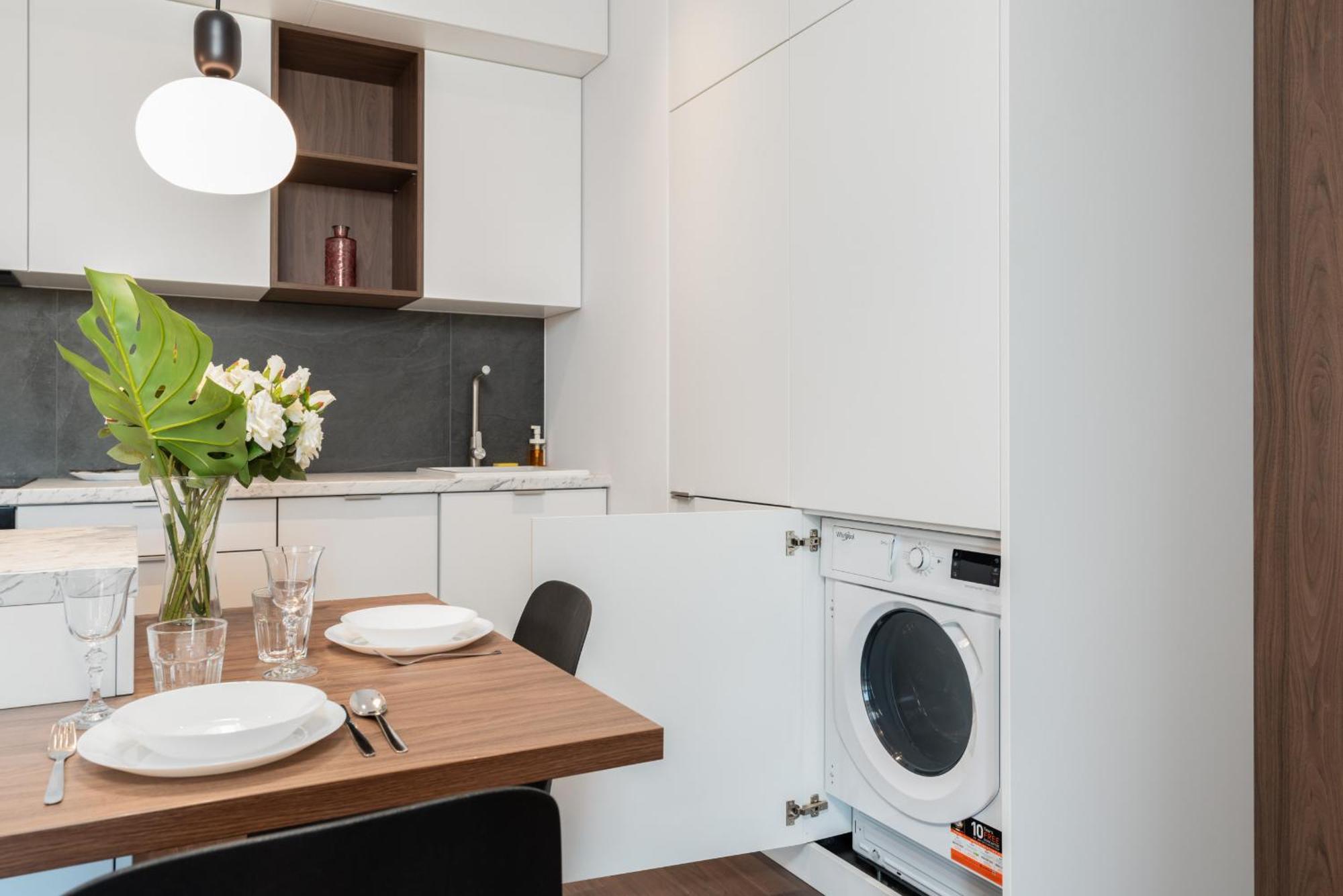 Stylish & Comfy Garbary Apartments With Parking By Noclegi Renters Poznan Exterior foto
