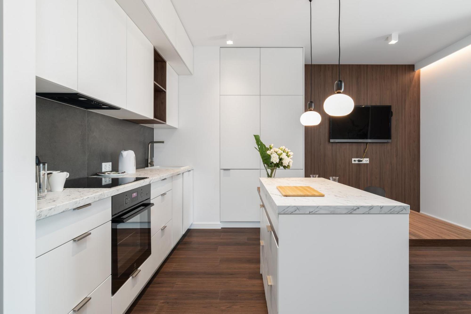 Stylish & Comfy Garbary Apartments With Parking By Noclegi Renters Poznan Exterior foto