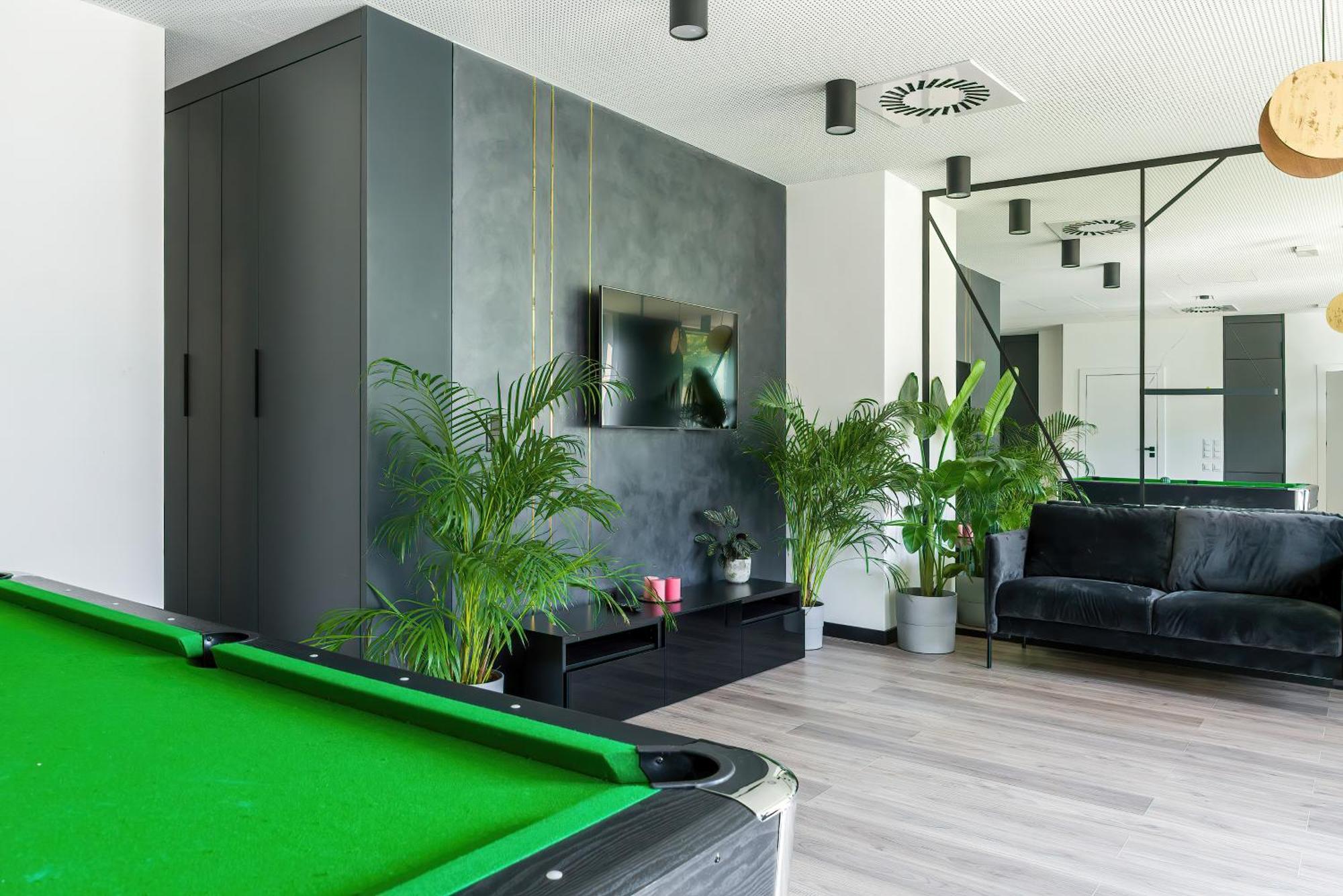 Stylish & Comfy Garbary Apartments With Parking By Noclegi Renters Poznan Exterior foto